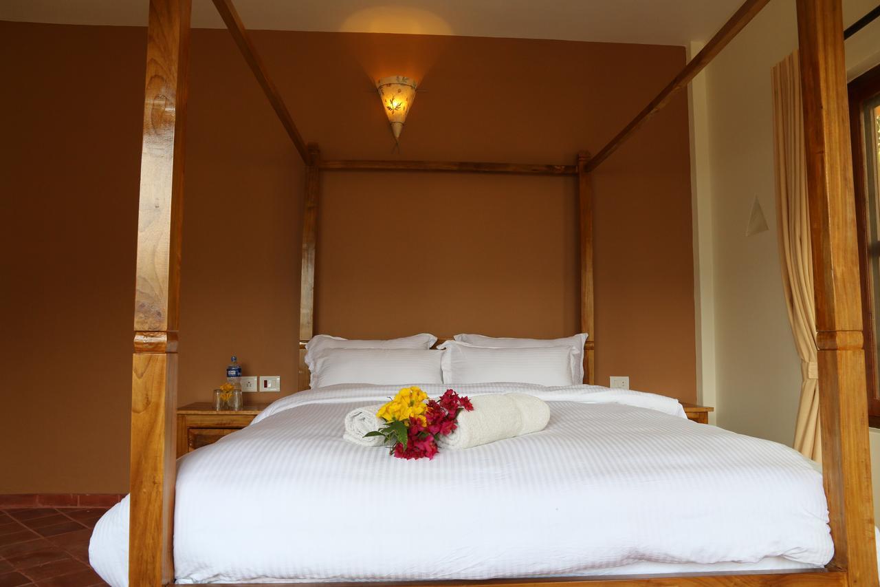 Hidden Paradise Guest House Pokhara Esterno foto
