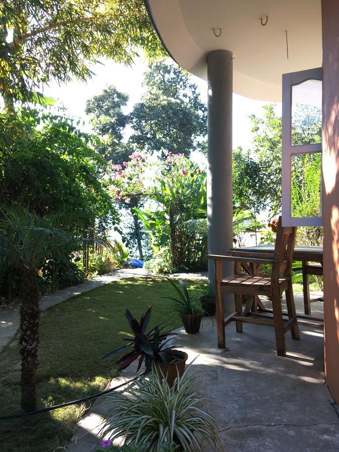 Hidden Paradise Guest House Pokhara Esterno foto