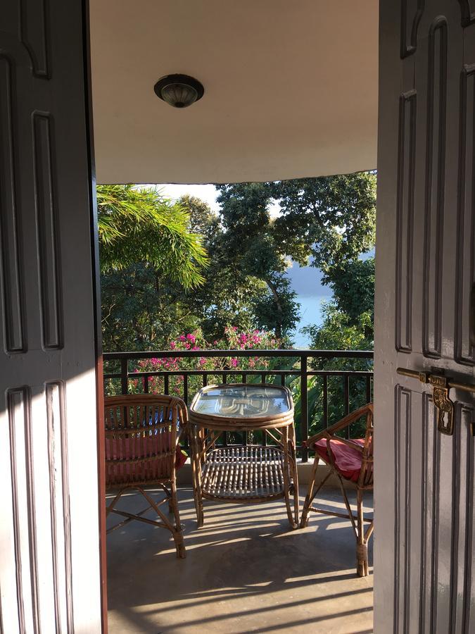 Hidden Paradise Guest House Pokhara Esterno foto