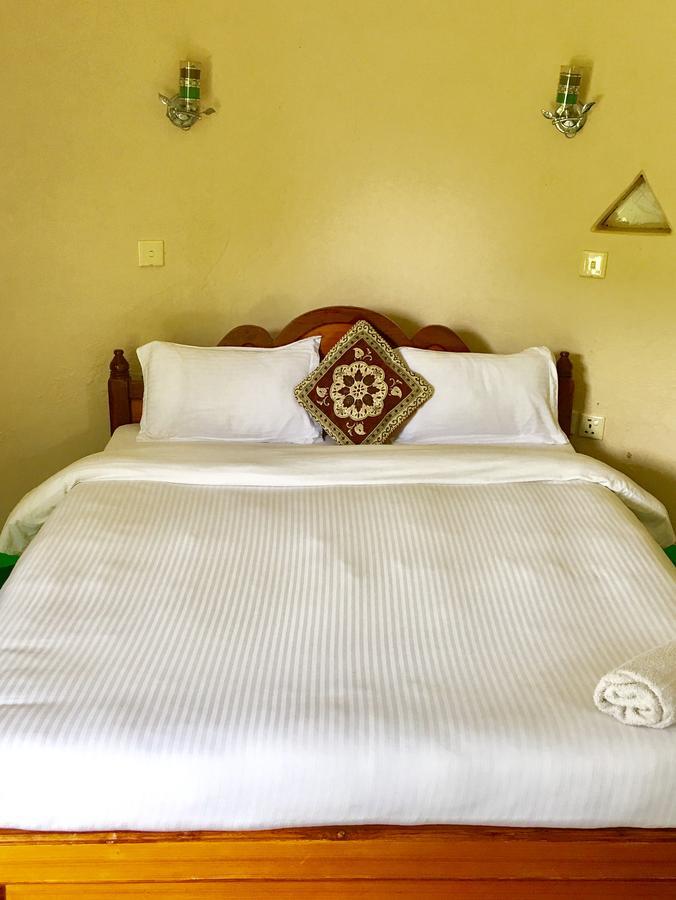 Hidden Paradise Guest House Pokhara Esterno foto
