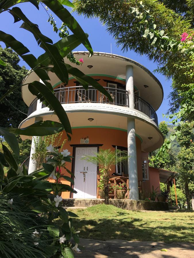 Hidden Paradise Guest House Pokhara Esterno foto